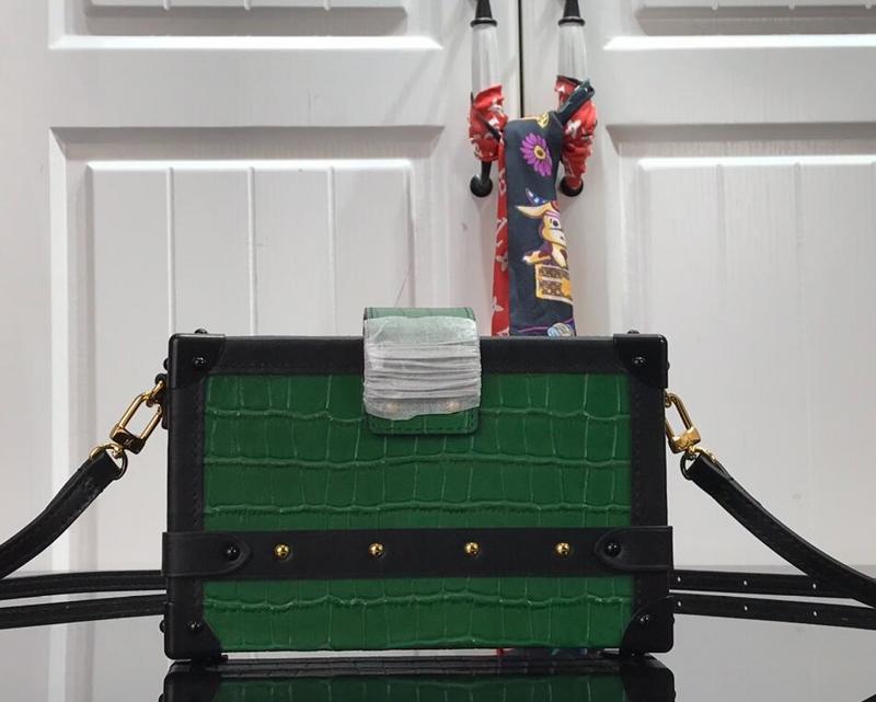 Chloe’s Picks - LOV Bags - 2370
