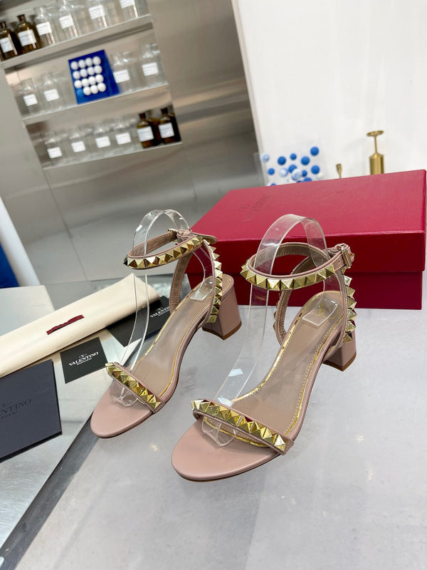 Valentino GARAVANI Luxury Shoes
