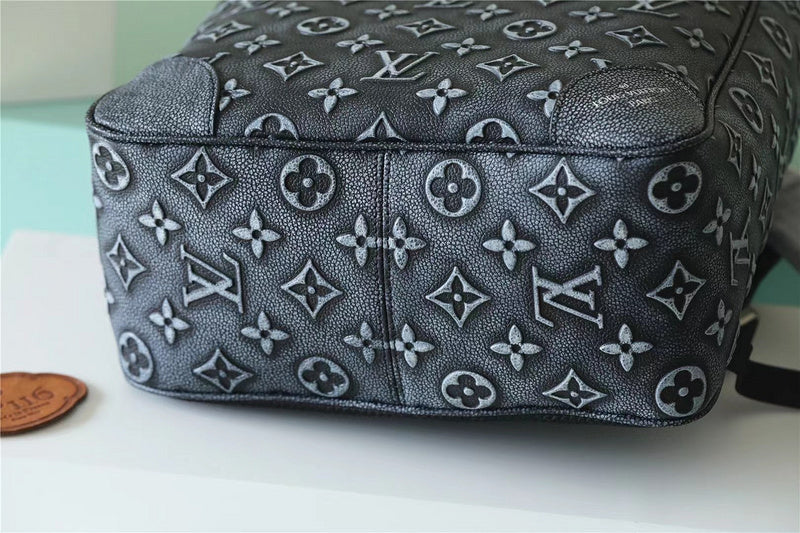 I W Fashion Lu-Vi bags - 9590