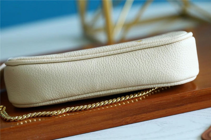 I W Fashion Lu-Vi bags - 8838