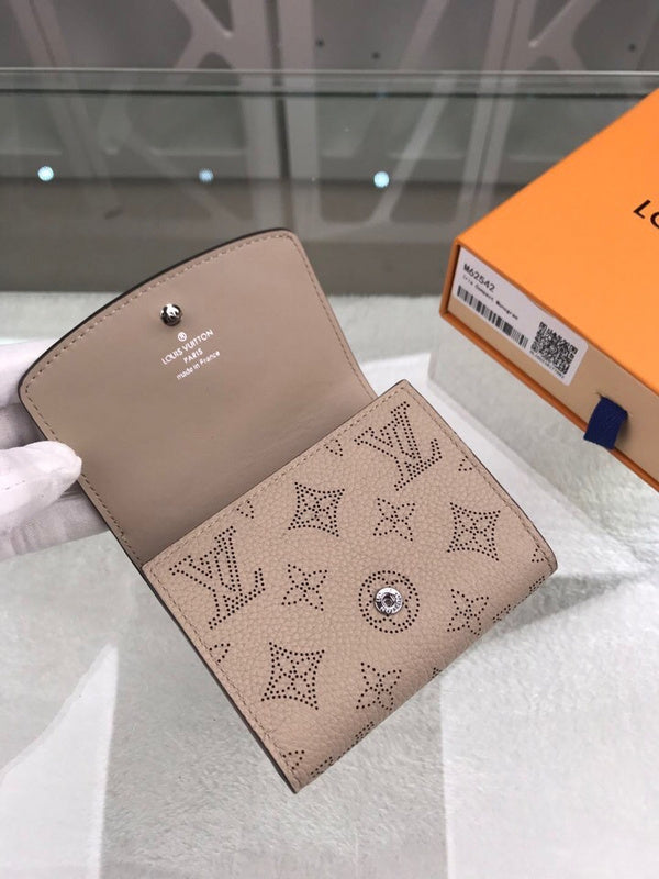 I W Fashion Lu-Vi bags - 9145