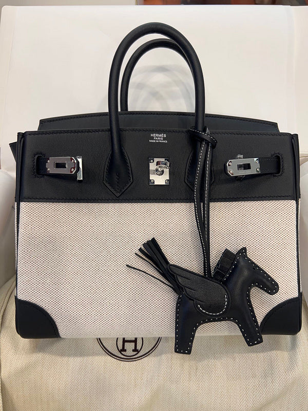 PHA - HMS Bags - 1571