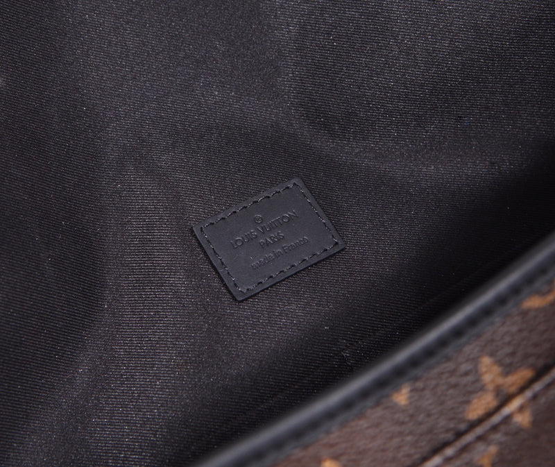 I W Fashion Lu-Vi bags - 17505