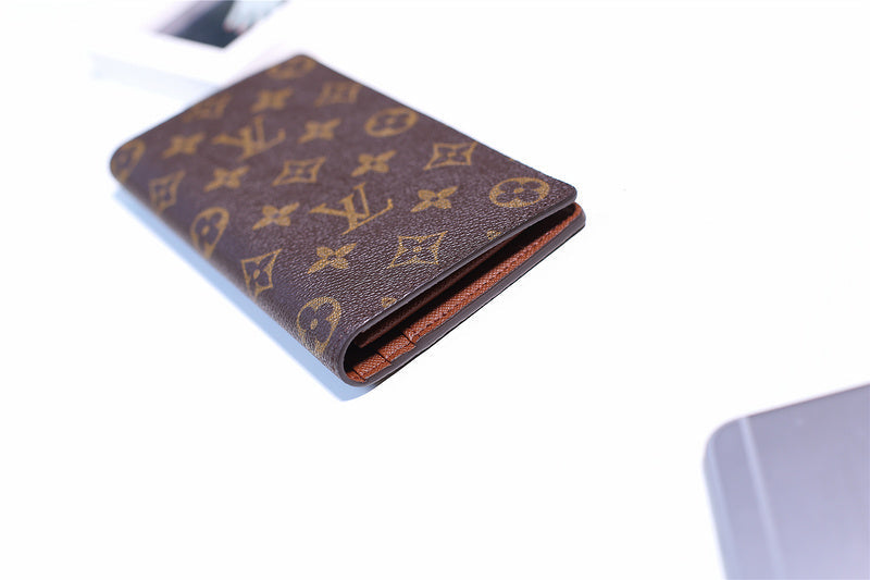 I W Fashion Lu-Vi bags - 11041
