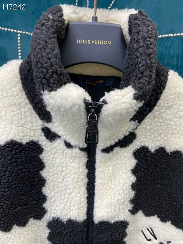 Louis Vuittion Luxury Clothes