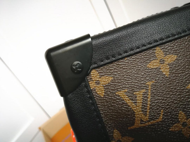 I W Fashion Lu-Vi bags - 17869