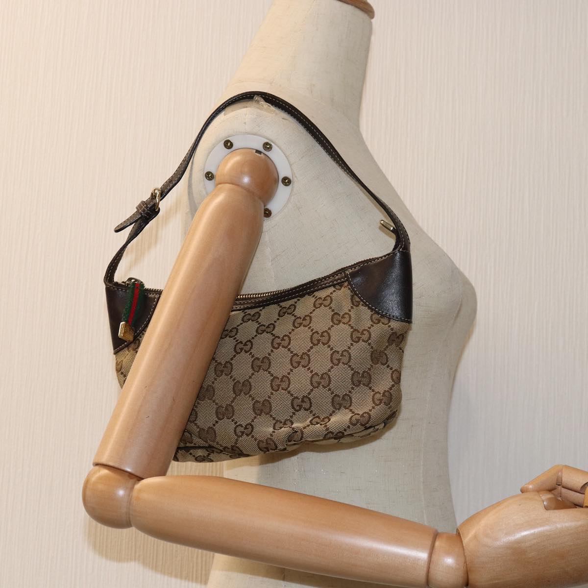 GUCCI GG canvas Clutch Bag