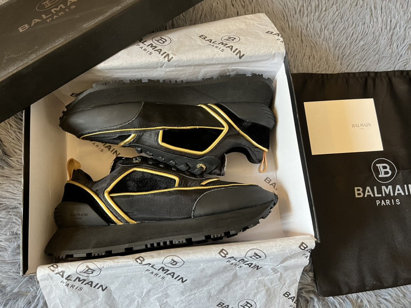 Gucci Luxury Shoes