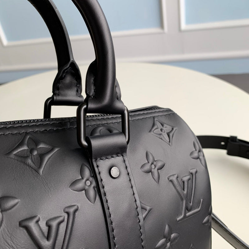 I W Fashion Lu-Vi bags - 17524