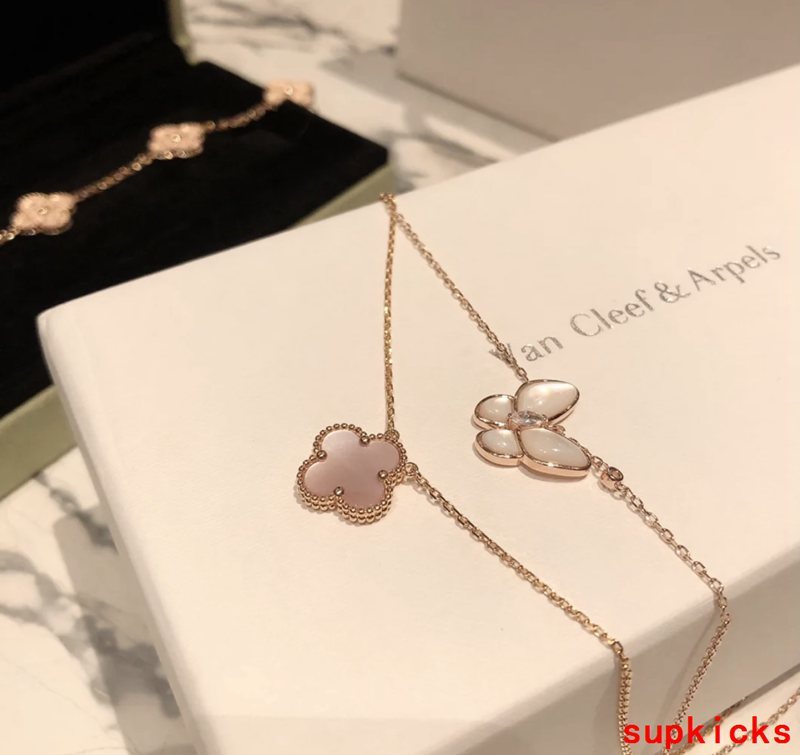 Van Cleef & Arples Jewelry