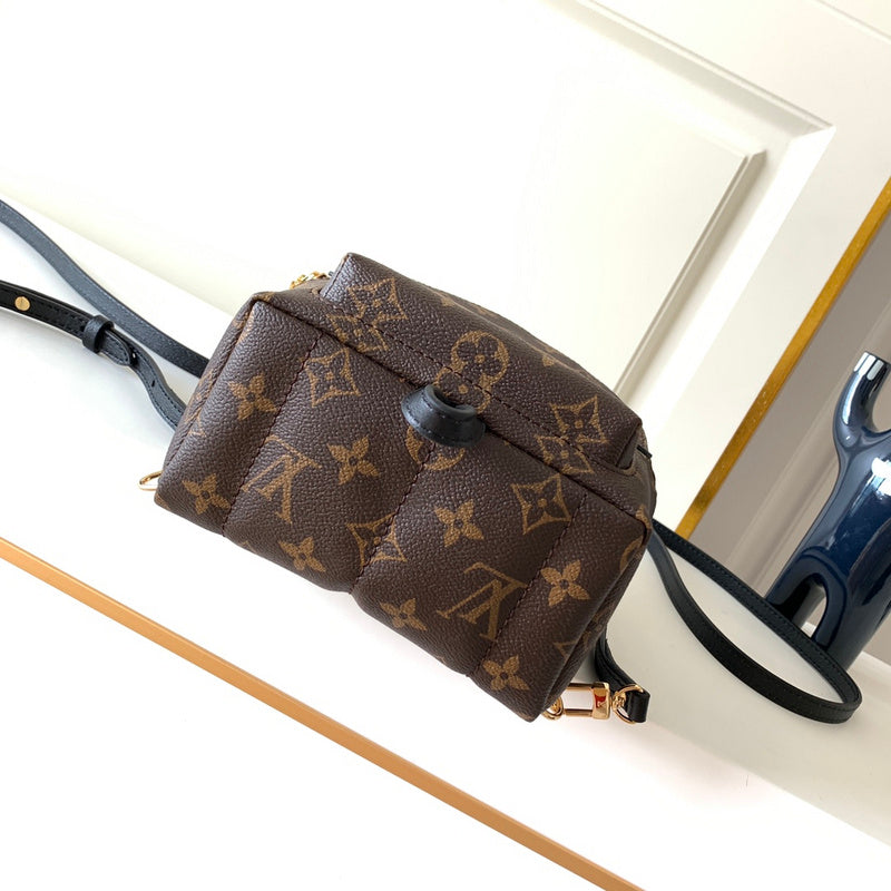 I W Fashion Lu-Vi bags - 17172