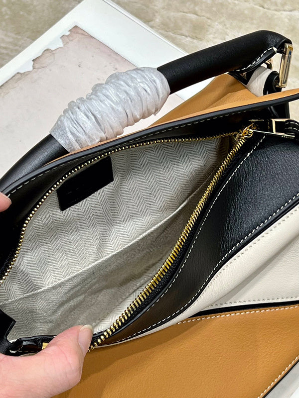 PHA - LWO Bags - 225