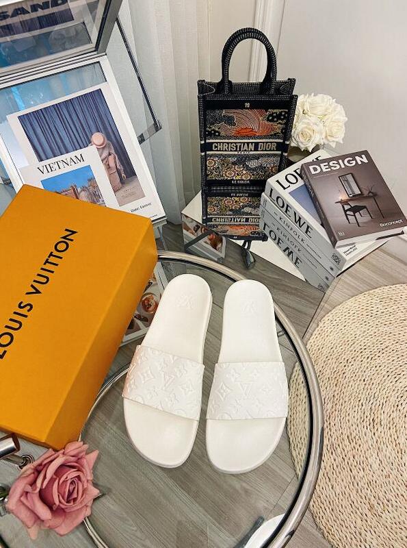 Chloe’s Picks - LOV Men Shoes - 1585