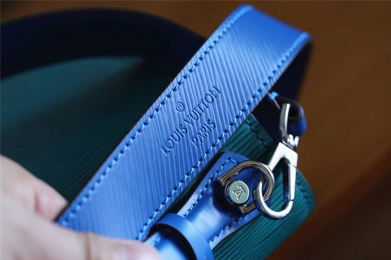 I W Fashion Lu-Vi bags - 8052