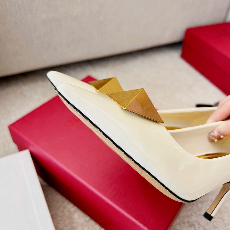 Valentino GARAVANI Luxury Shoes