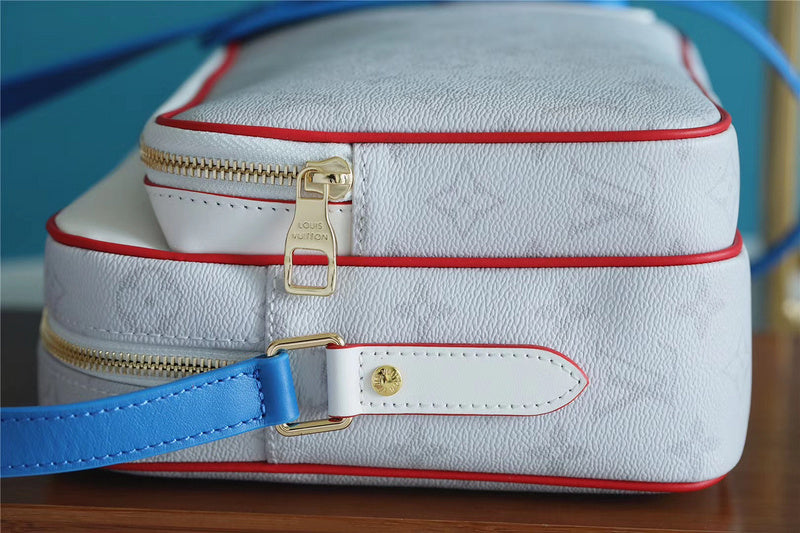 I W Fashion Lu-Vi bags - 10310