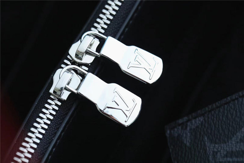 I W Fashion Lu-Vi bags - 9804