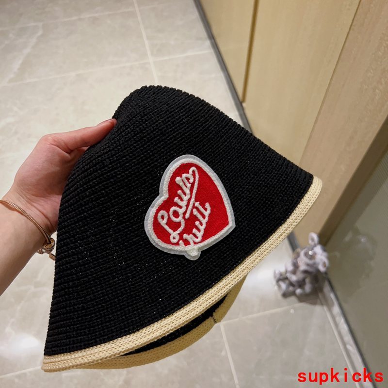 Louis Vuitton Luxury Cap