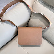 new-luxury-designer-bags-nm5828
