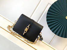 new-elite-designer-bags-nm5201