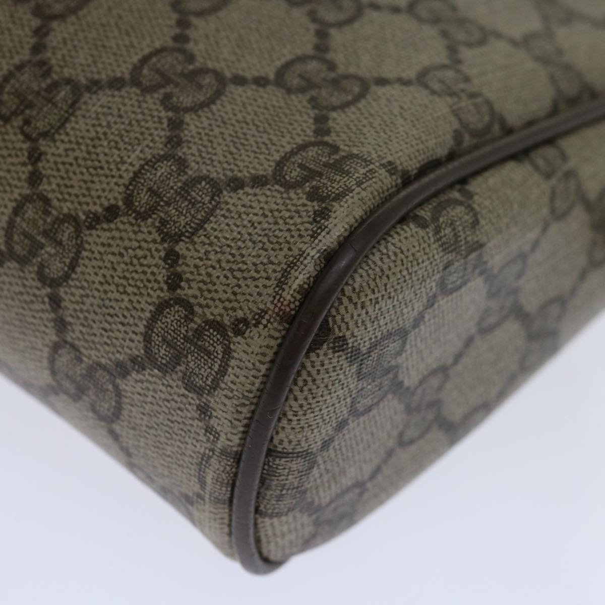 GUCCI Sherry Clutch Bag