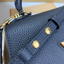 new-luxury-designer-bags-nm4093