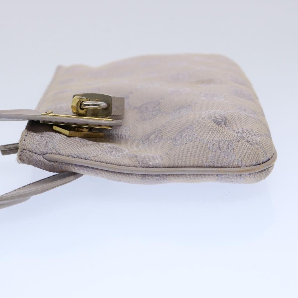 GUCCI GG canvas Clutch Bag