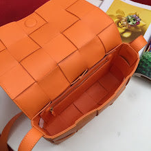 new-luxury-designer-bags-nm5554