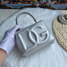 new-luxury-designer-bags-nm6841
