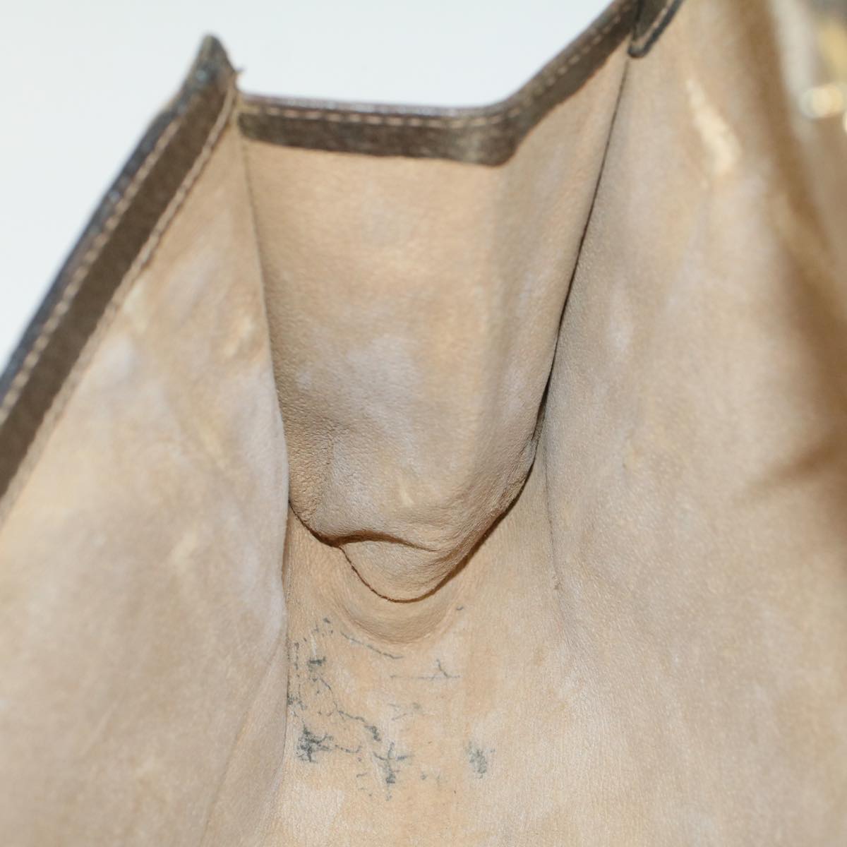 GUCCI GG canvas Clutch