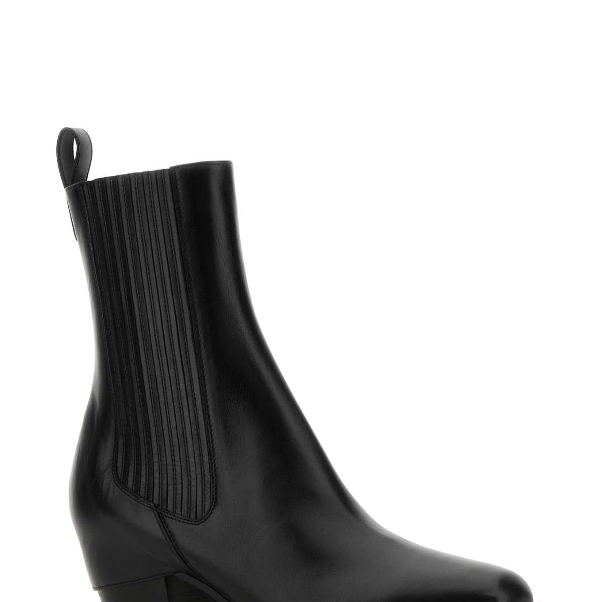 Fendi Women Black Leather Ankle Boots
