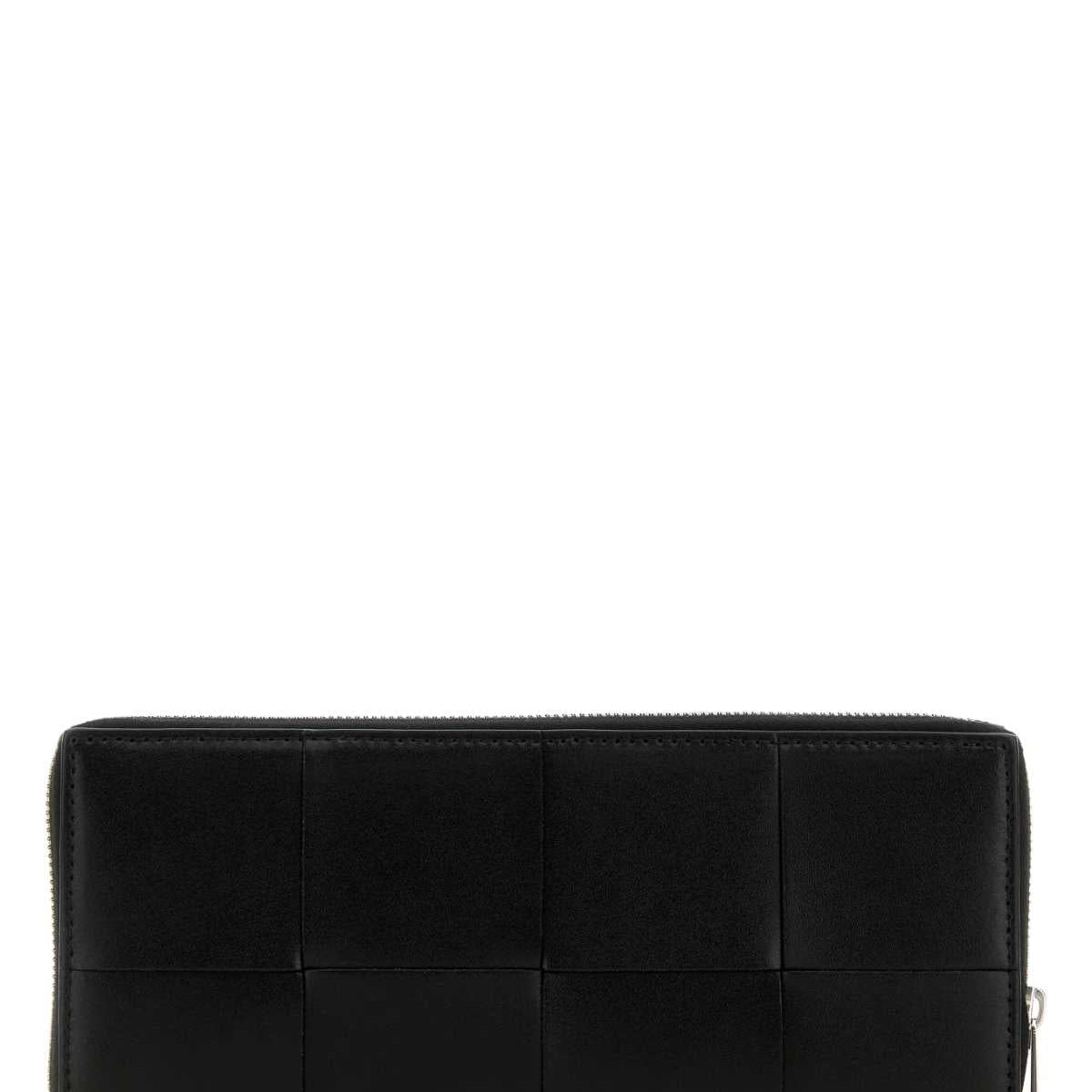 Bottega Veneta Men Black Leather Intrecciato Wallet
