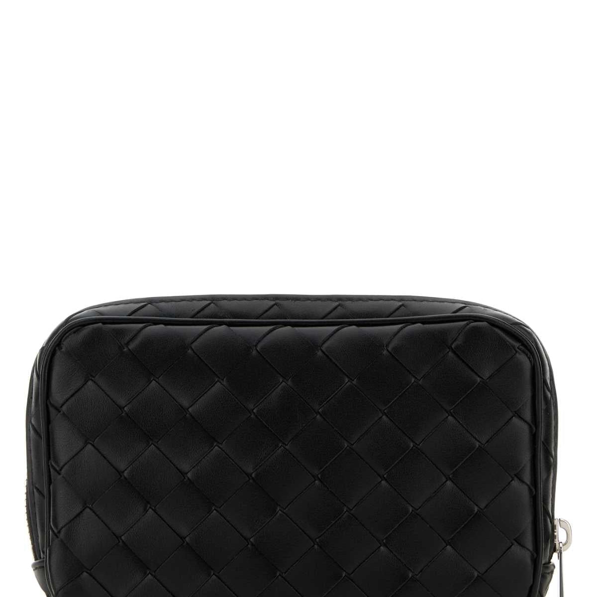 Bottega Veneta Men Black Leather Small Intrecciato Beauty Case