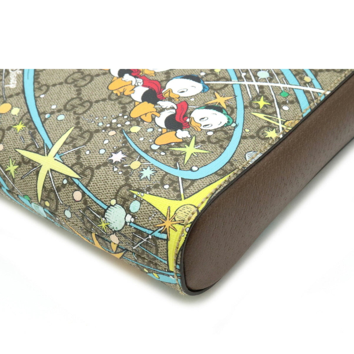 Gucci GG Supreme Disney Collaboration Donald Duck Shoulder Bag Pochette PVC Beige Cocoa Brown 645054