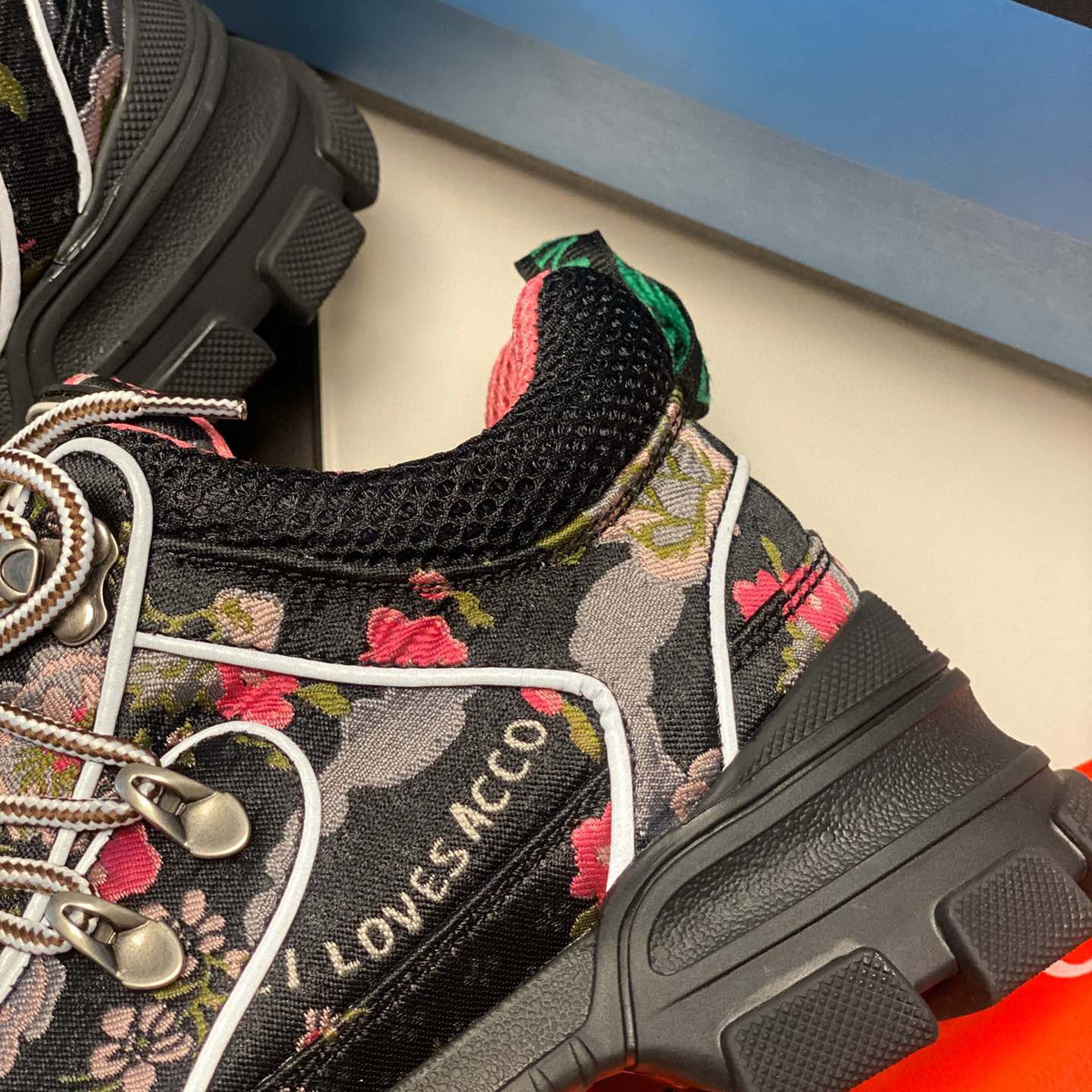 SE184 Size5-9