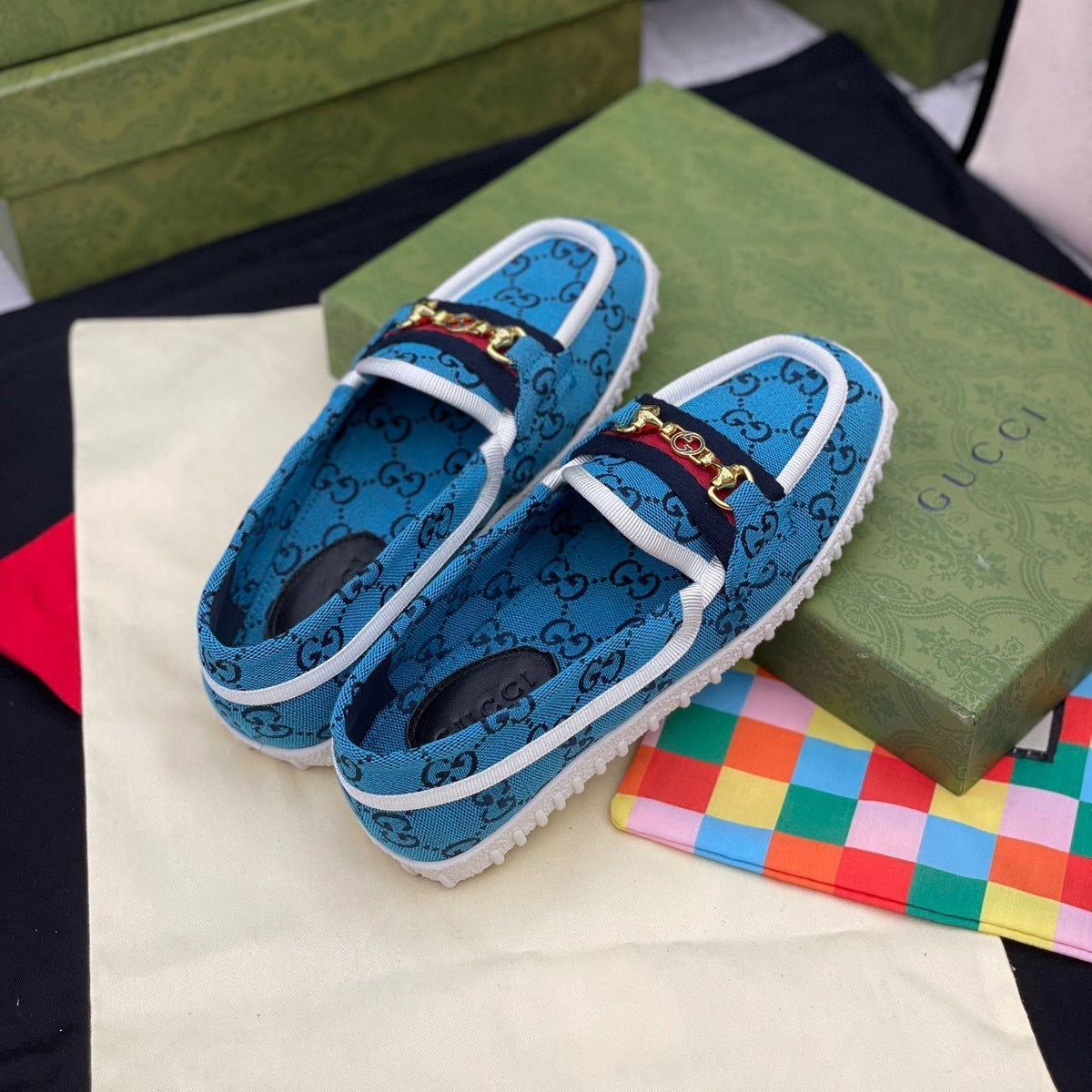 SE562  Size 4-9