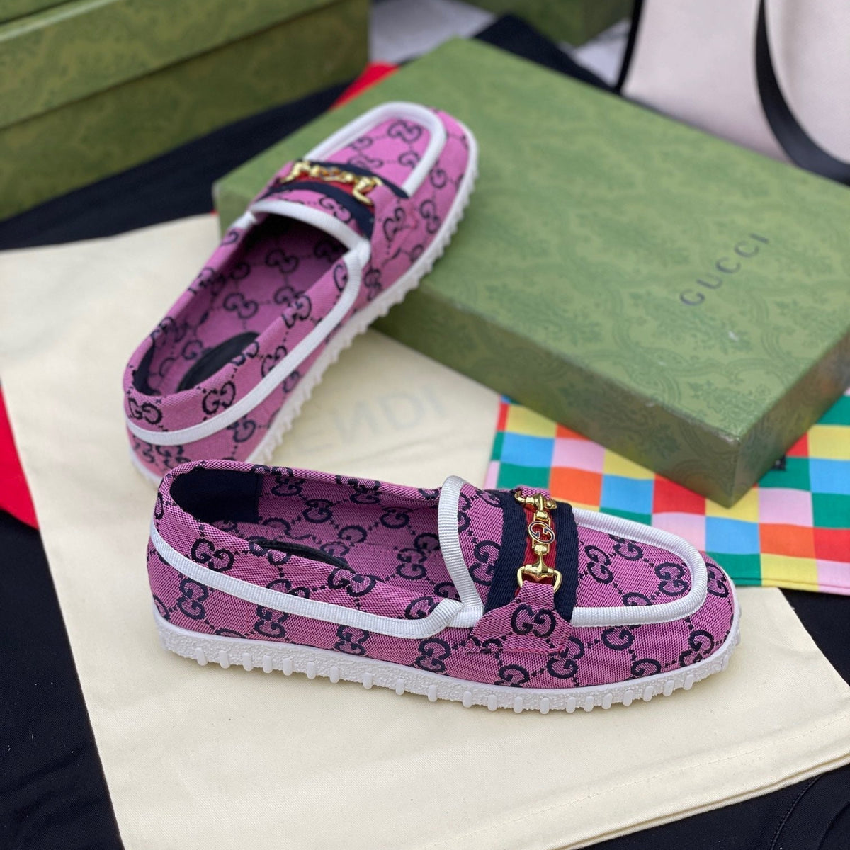 SE563  Size 4-9