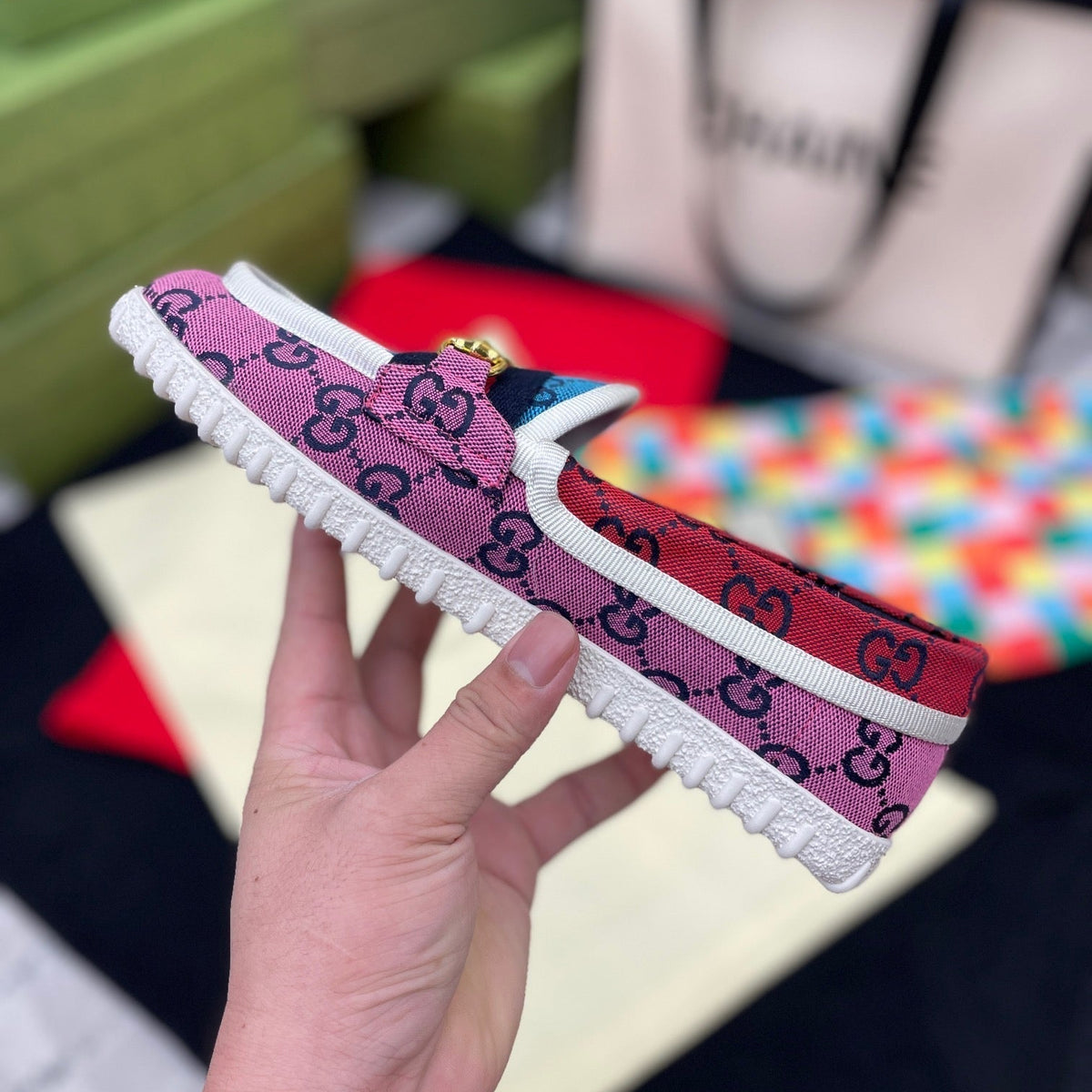 SE564   Size 4-9