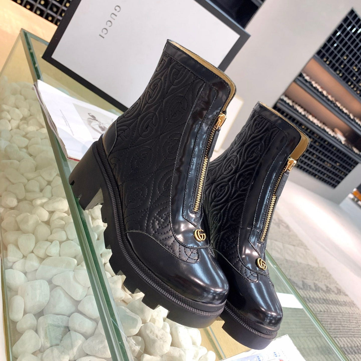 SE623 Size 4-11  Heels:6cm Material: Cowhide  Lining: Cowhide Sole: Rubber