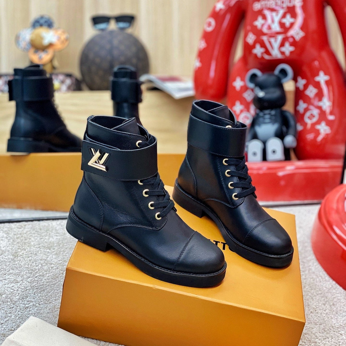 SE657  Size 4-10