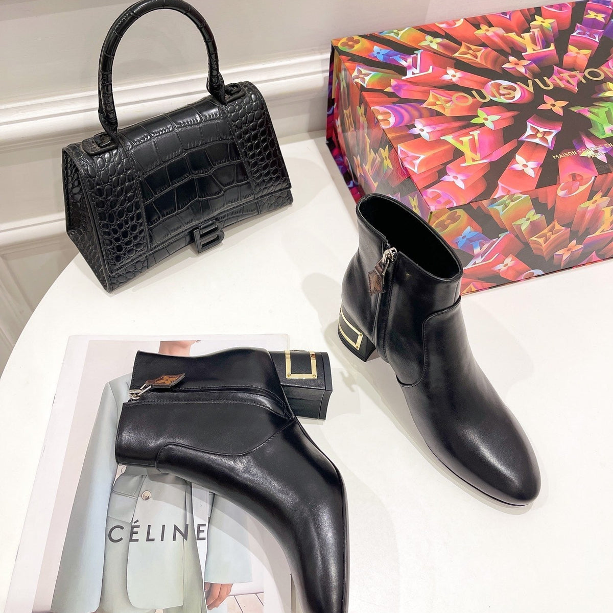 SE669  Size 4-9   Heels:5cm Material: Cowhide  Lining: Sheep skin Sole: Italian leather