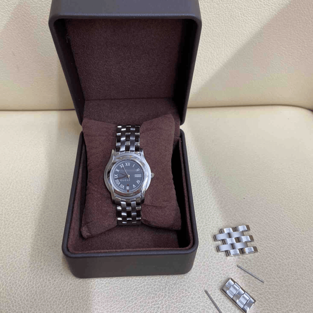 Gucci Watch Size 15cm With Extra Link