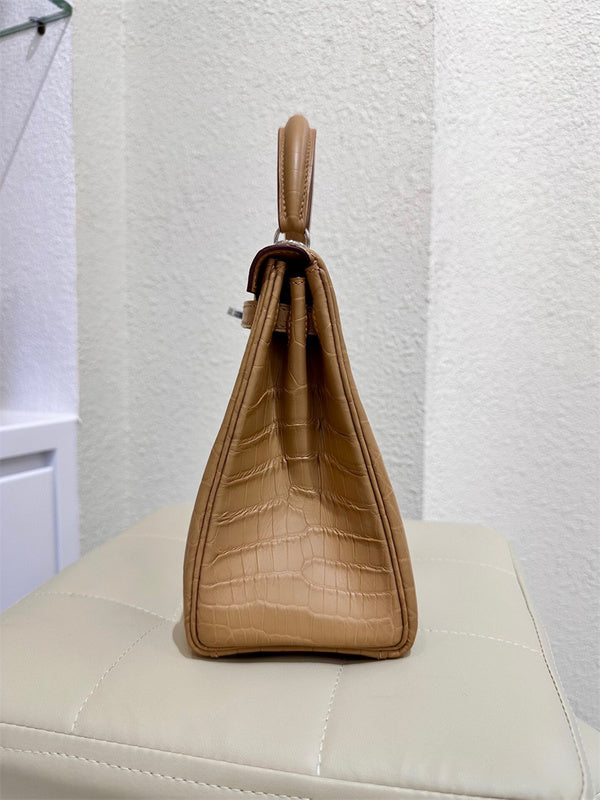 PHA - HMS Bags - 737