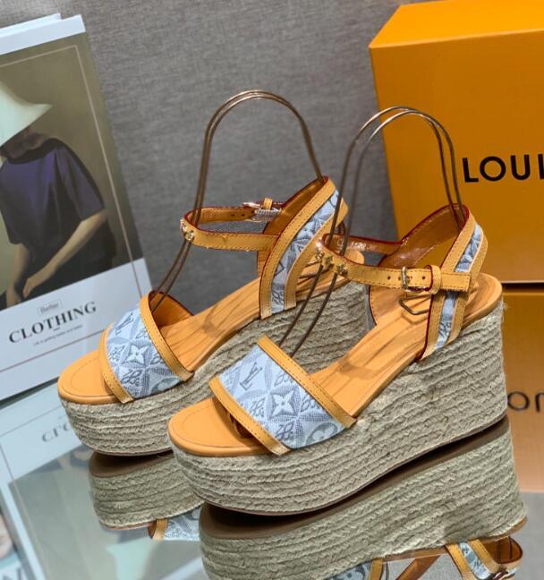Chloe’s Picks - LOV Women Shoes - 989