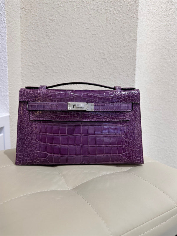 PHA - HMS Bags - 750