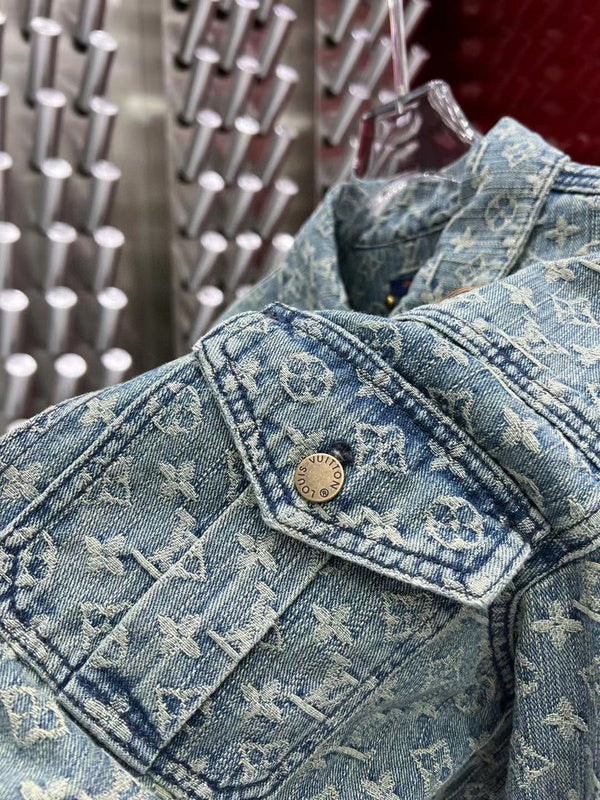 Louis Vuittion Luxury Clothes