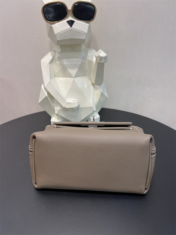 PHA - HMS Bags - 065