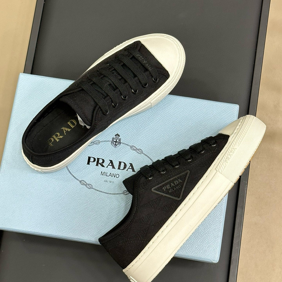 PD SNEAKERS