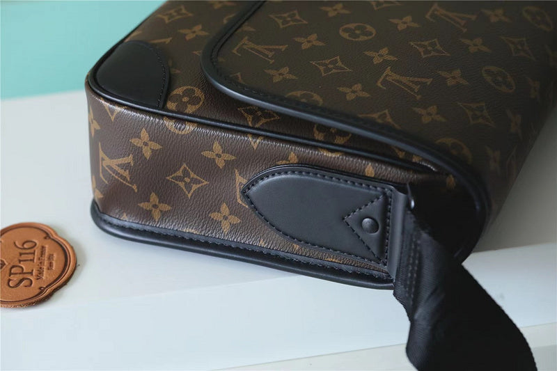 I W Fashion Lu-Vi bags - 9996