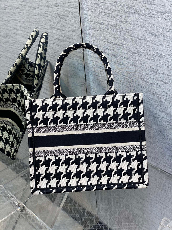 ENT - DOR Bags - 886